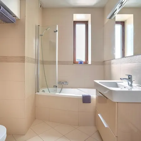 Sea Towers Apartament 27- Min 2 Noce Gdyně Exteriér fotografie